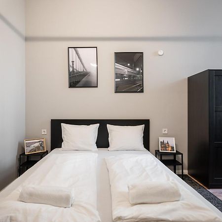 R38 Boutique Apartments, Best Location By Bqa بودابست المظهر الخارجي الصورة
